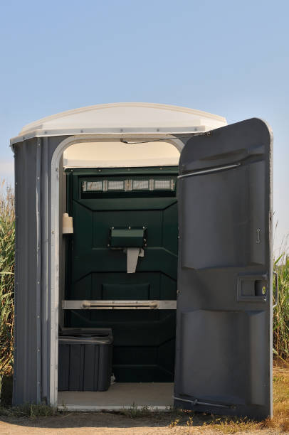 Best Portable toilet rental cost  in Golden Meadow, LA