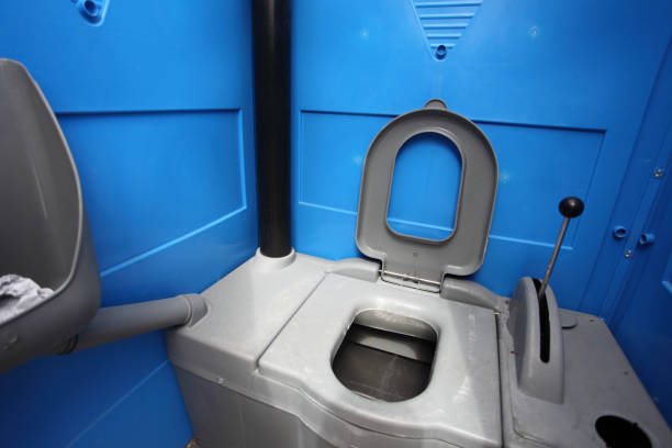 Portable Toilet Options We Offer in Golden Meadow, LA